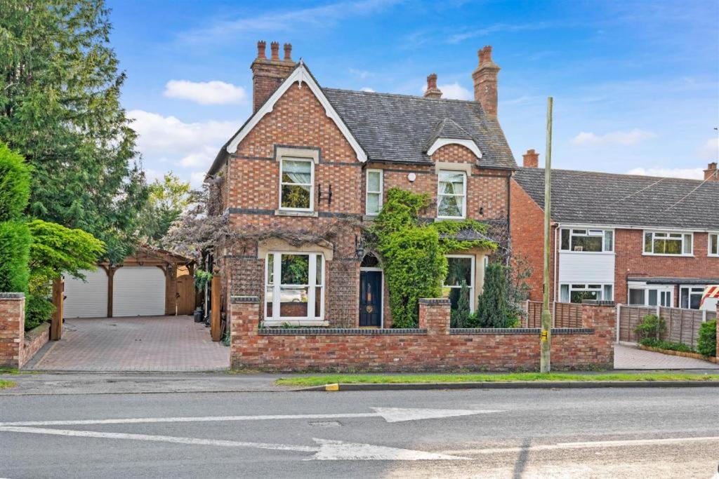 The Corner House, 36, Broadway Road, Appartement Evesham Buitenkant foto
